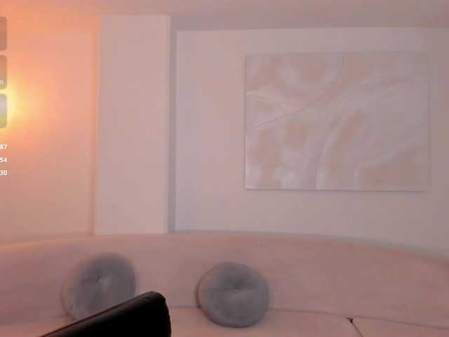 MiaSilvaX live cam on BongaCams