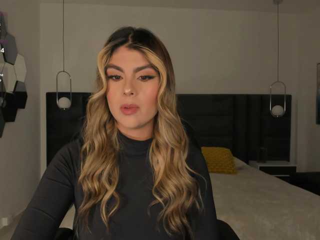 MiaSilvaX live cam preview