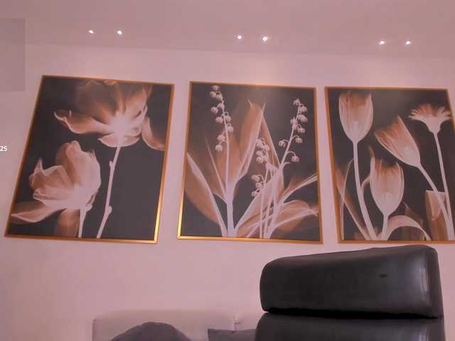 MiaSilvaX live cam on BongaCams