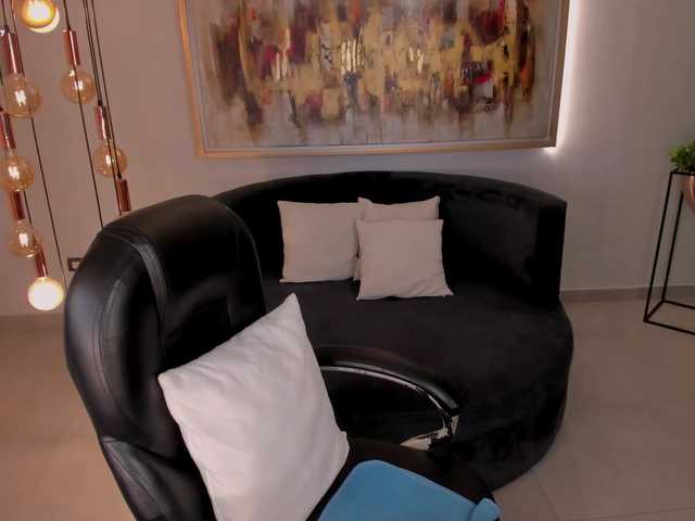 MiaSilvaX live cam on BongaCams