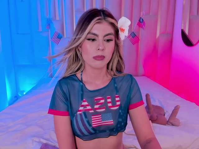 MiaSilvaX live cam on BongaCams