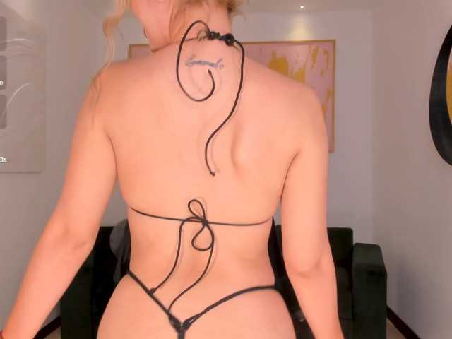 MiaSilvaX live cam on BongaCams