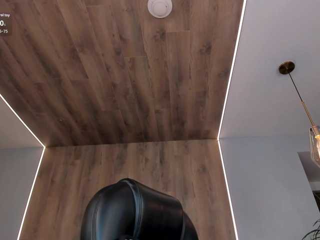 MiaSilvaX live cam on BongaCams