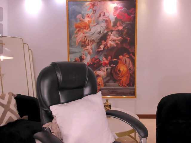 MiaSilvaX live cam on BongaCams