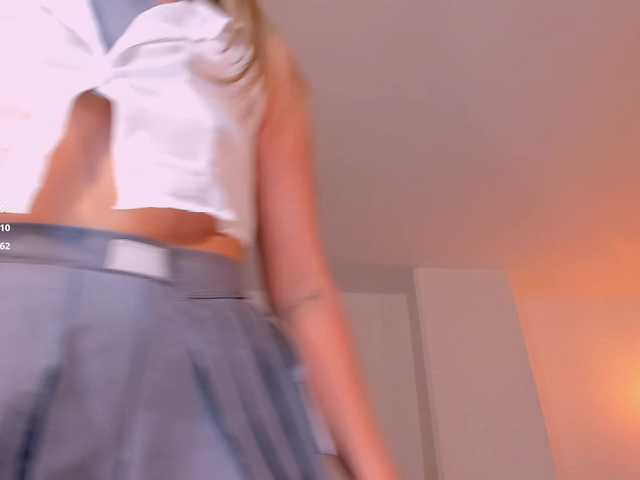MiaSilvaX live cam on BongaCams