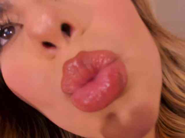 MiaSilvaX webcam