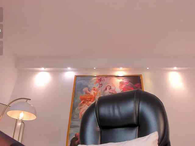 MiaSilvaX webcam