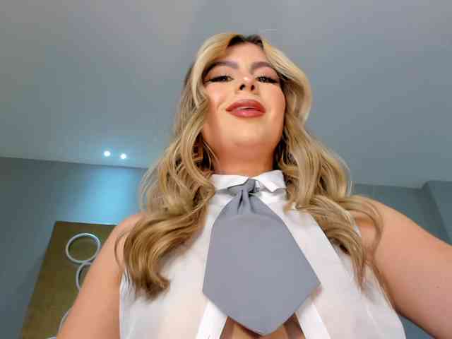 MiaSilvaX Live Webcam on BongaCams