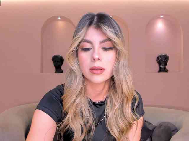 MiaSilvaX webcam