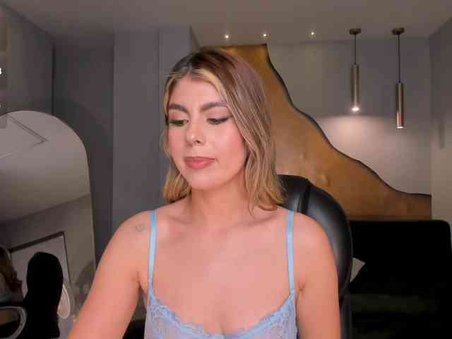 MiaSilvaX webcam