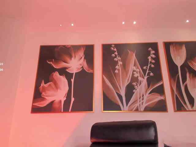 MiaSilvaX webcam