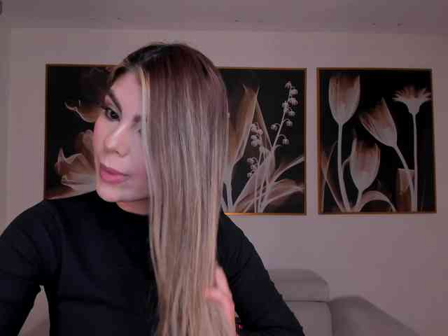 MiaSilvaX webcam