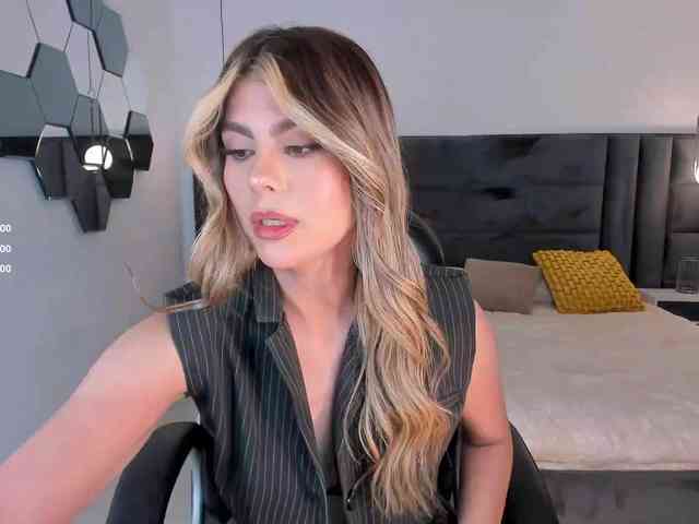 MiaSilvaX webcam