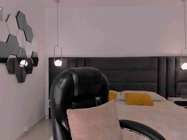 MiaSilvaX
