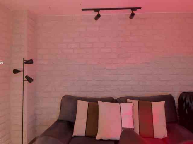 MiaSilvaX webcam