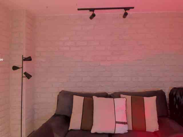 MiaSilvaX webcam