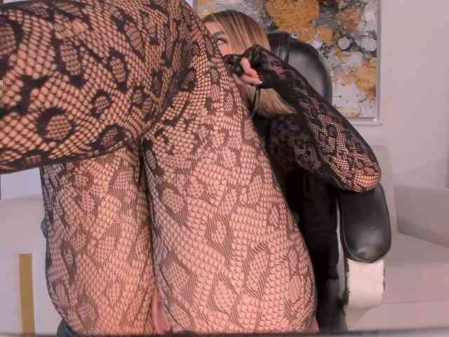 MiaSilvaX Live Webcam on BongaCams