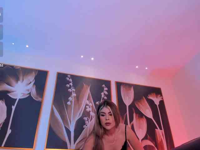 MiaSilvaX webcam