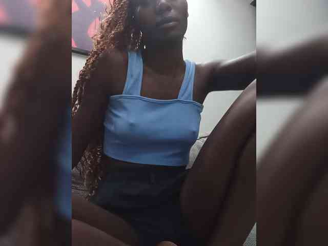 Shaliana webcam