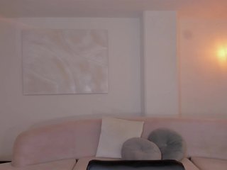 PaulineSanz Porn Show