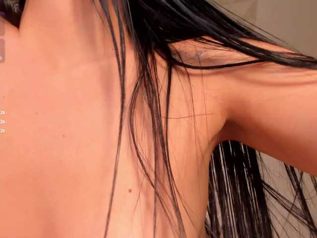 PaulineSanz live cam on BongaCams