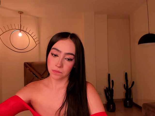 PaulineSanz live cam on BongaCams