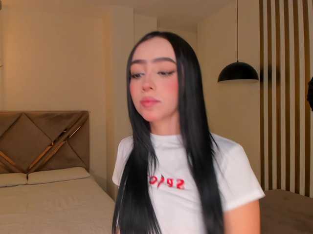 PaulineSanz live cam on BongaCams