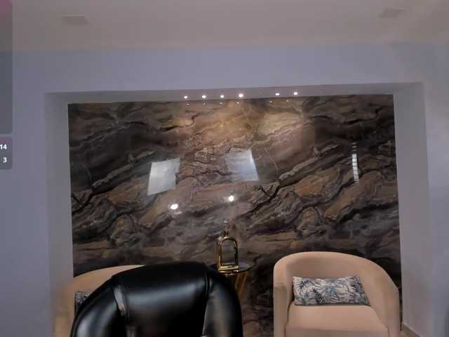 PaulineSanz live cam on BongaCams