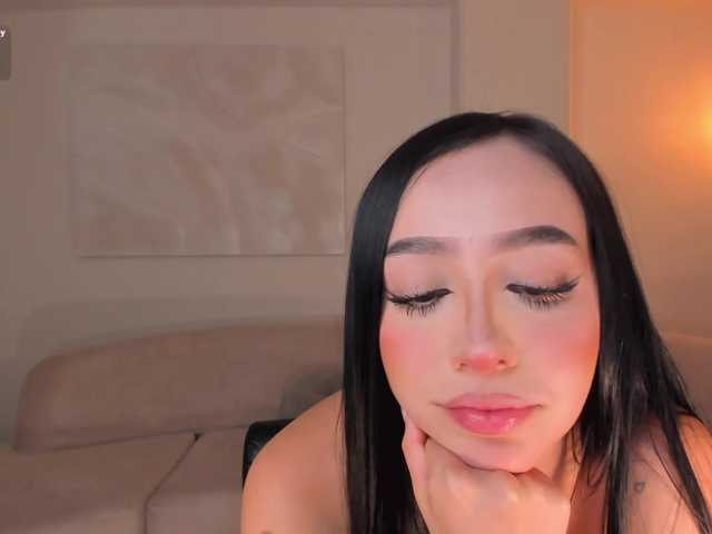 PaulineSanz live cam on BongaCams