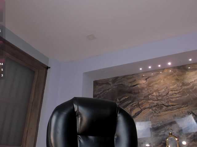 PaulineSanz live cam on BongaCams