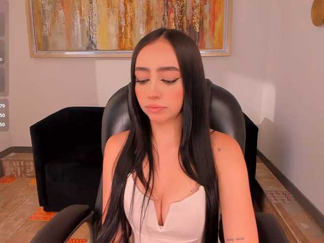 PaulineSanz live cam on BongaCams
