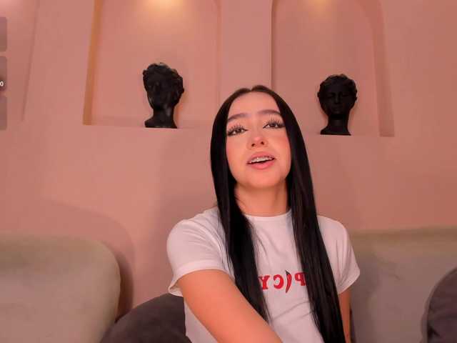 PaulineSanz live cam on BongaCams
