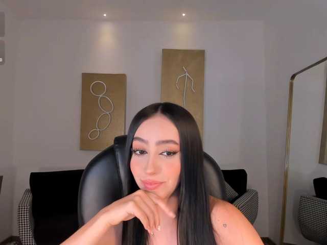 PaulineSanz live cam on BongaCams