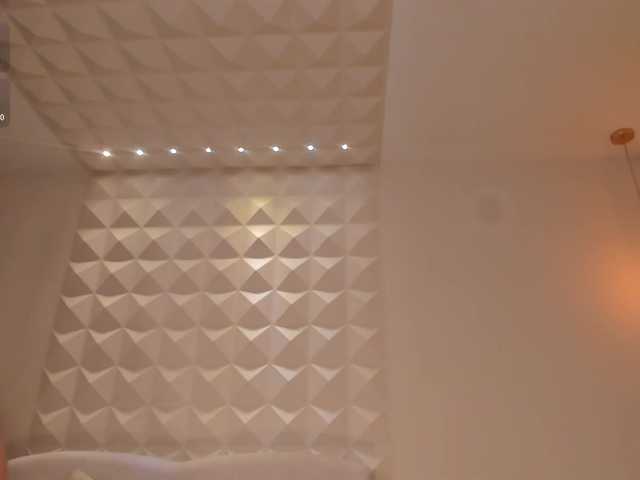 PaulineSanz live cam on BongaCams