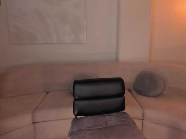 PaulineSanz live cam on BongaCams