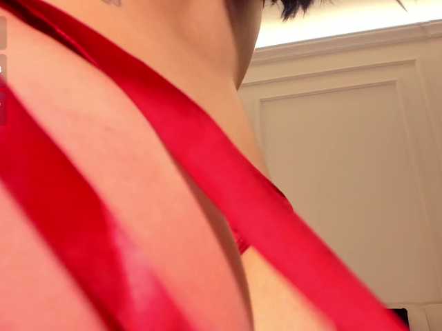 PaulineSanz live cam on BongaCams