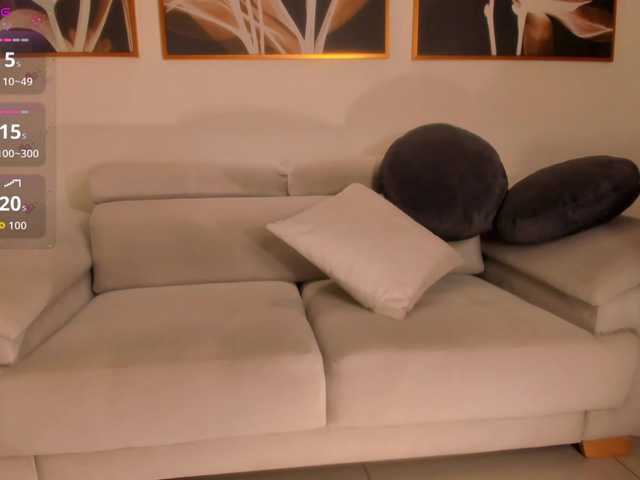 PaulineSanz live cam on BongaCams