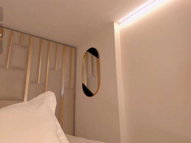 PaulineSanz live cam on BongaCams