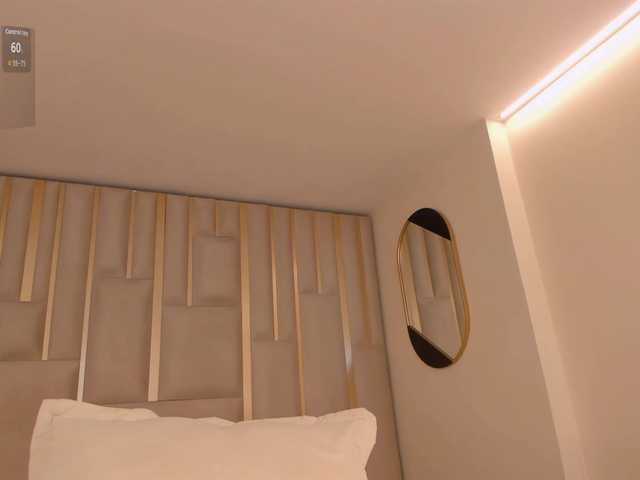 PaulineSanz live cam on BongaCams