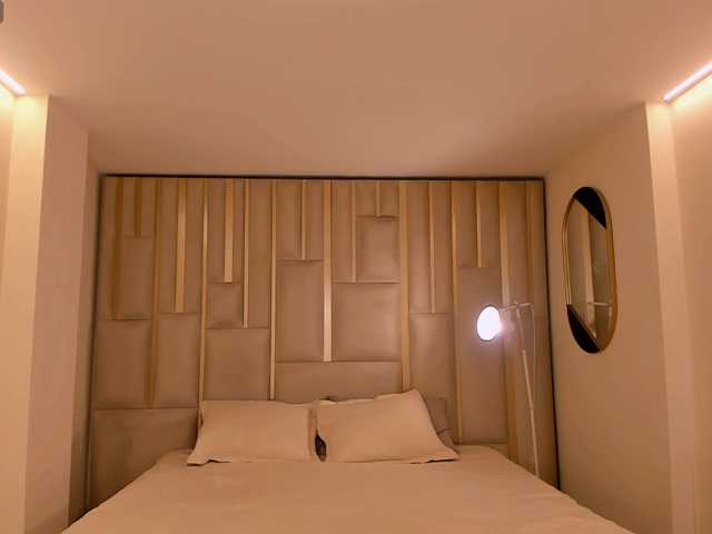 PaulineSanz live cam on BongaCams