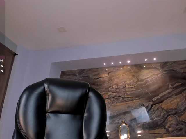 PaulineSanz live cam on BongaCams