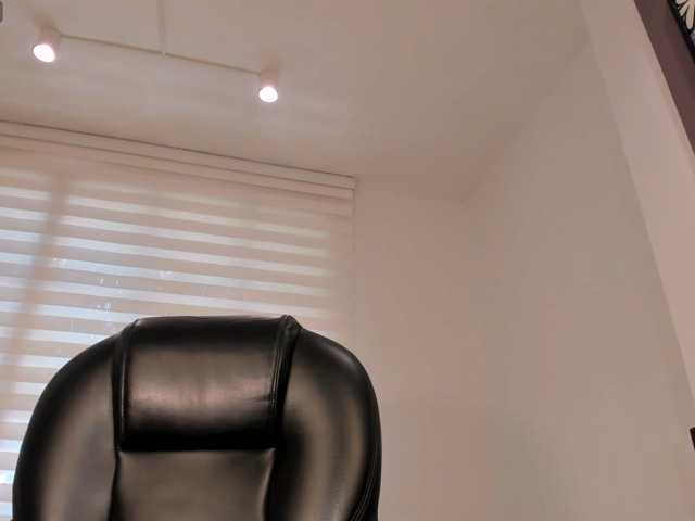 PaulineSanz live cam on BongaCams