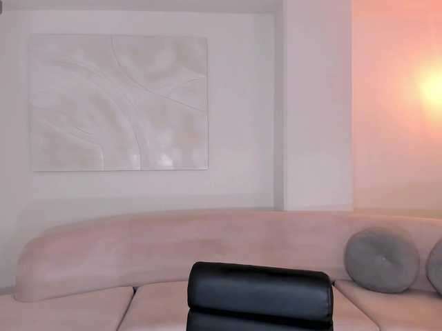 PaulineSanz live cam on BongaCams