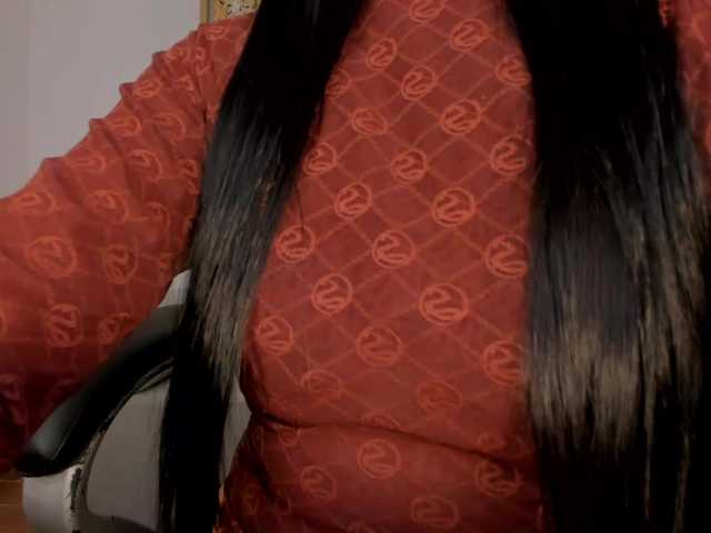PaulineSanz live cam on BongaCams