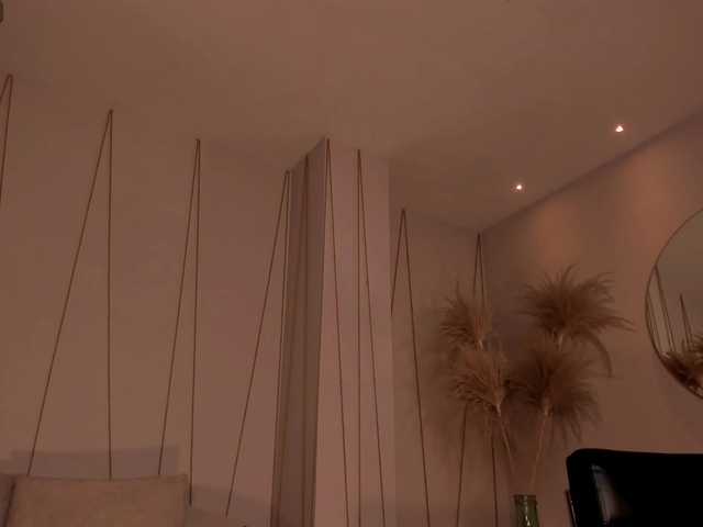 PaulineSanz live cam on BongaCams