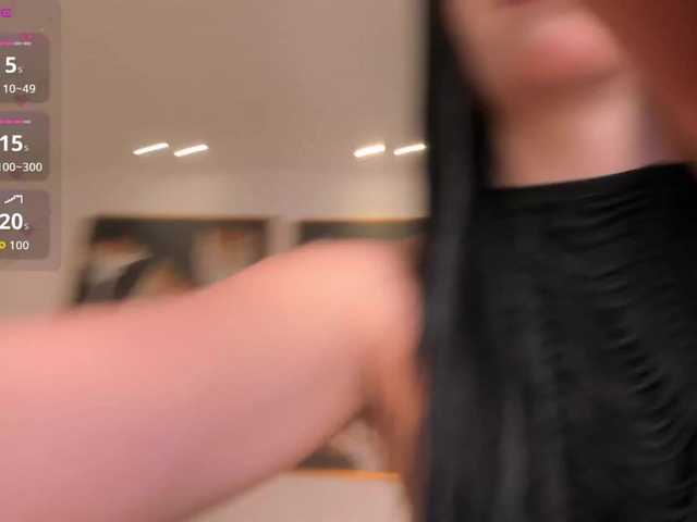 PaulineSanz live cam on BongaCams
