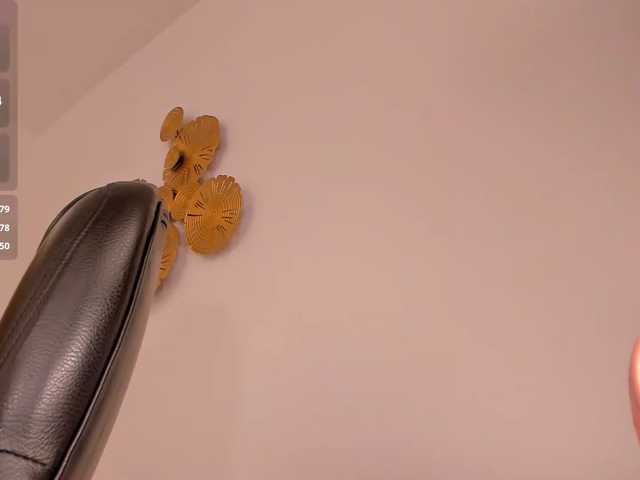 PaulineSanz live cam on BongaCams