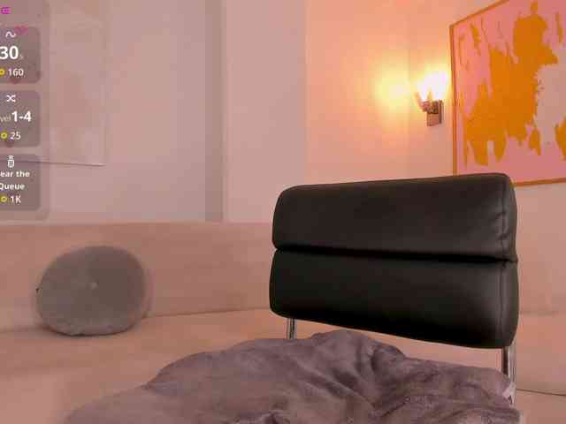 PaulineSanz webcam