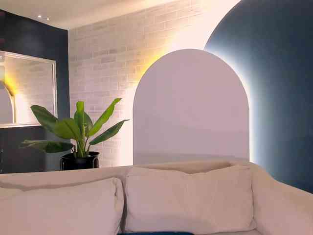 PaulineSanz webcam