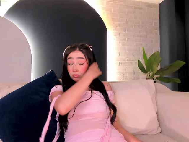 PaulineSanz webcam